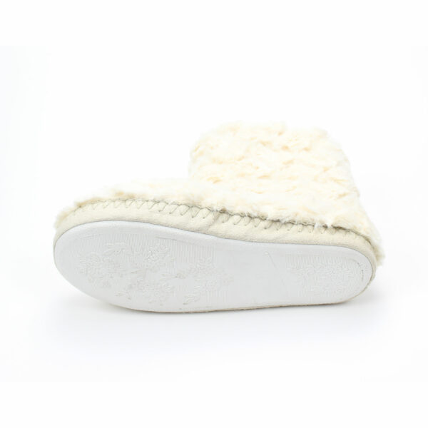 New Winter indoor WHITE PLUSH pontoufle femme office/home soft slipper BOOTS chaussures  CHEAP fluffy slippers - Image 4